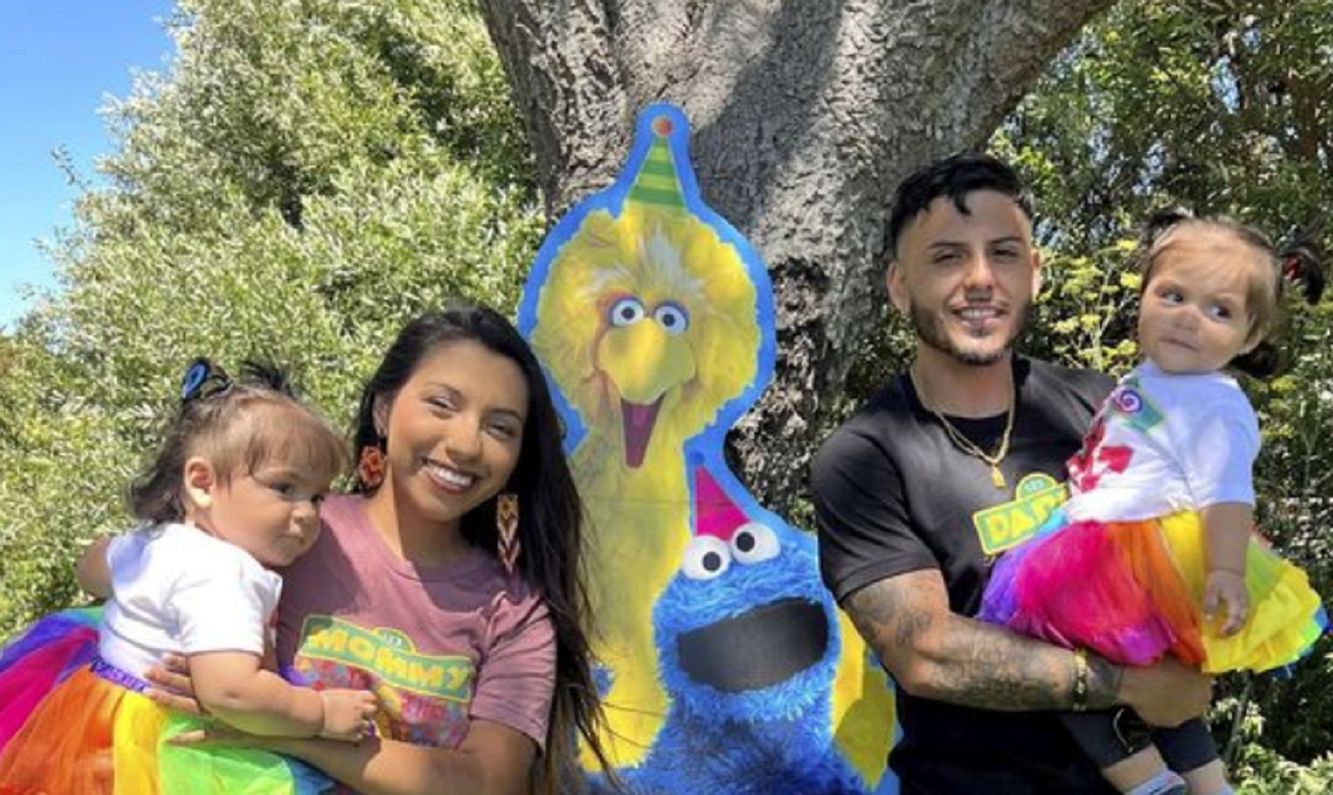 Imagine Stire Caz rar în lumea medicală. O femeie a născut gemeni concepuți la 5 zile distanță. Cum a fost posibil | 2review.ro