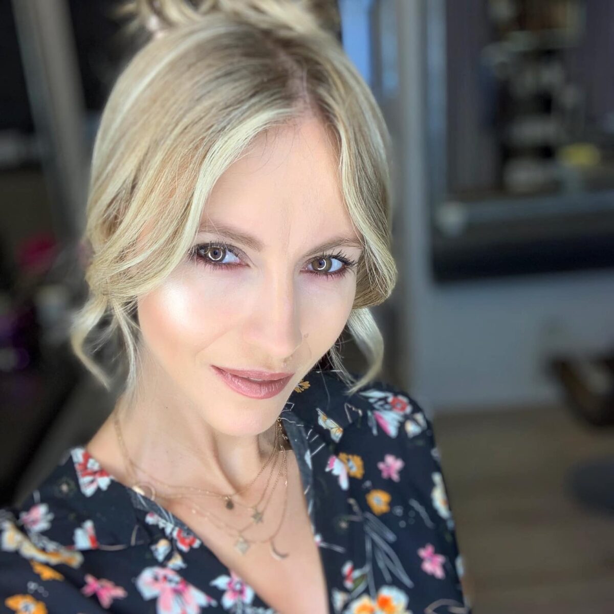 Imagine Stire Andreea Perju, pregătită să se căsătorească din nou. Ce își dorește actrița de la partenerul ei: “Nu mai cred în asta cu relația…” | 2review.ro