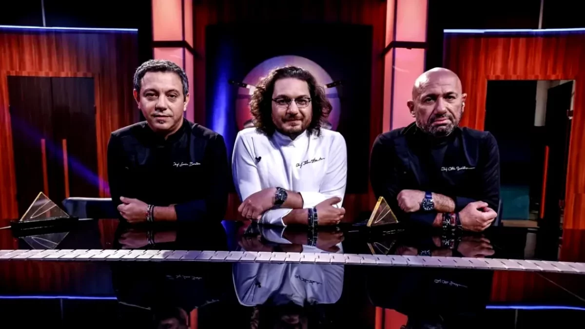 Imagine Stire Bătălie acerbă la Chefi la Cuțite! Cine a reușit să pună mâna pe amuleta oferită de Nico | 2review.ro