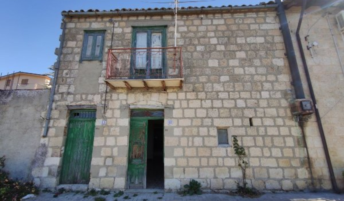 Primăria oferă 5000 de euro dacă te muți în această localitate! Autoritățile au anunțat că proiectul trebuie pus în practică pentru a stopa criza demografică