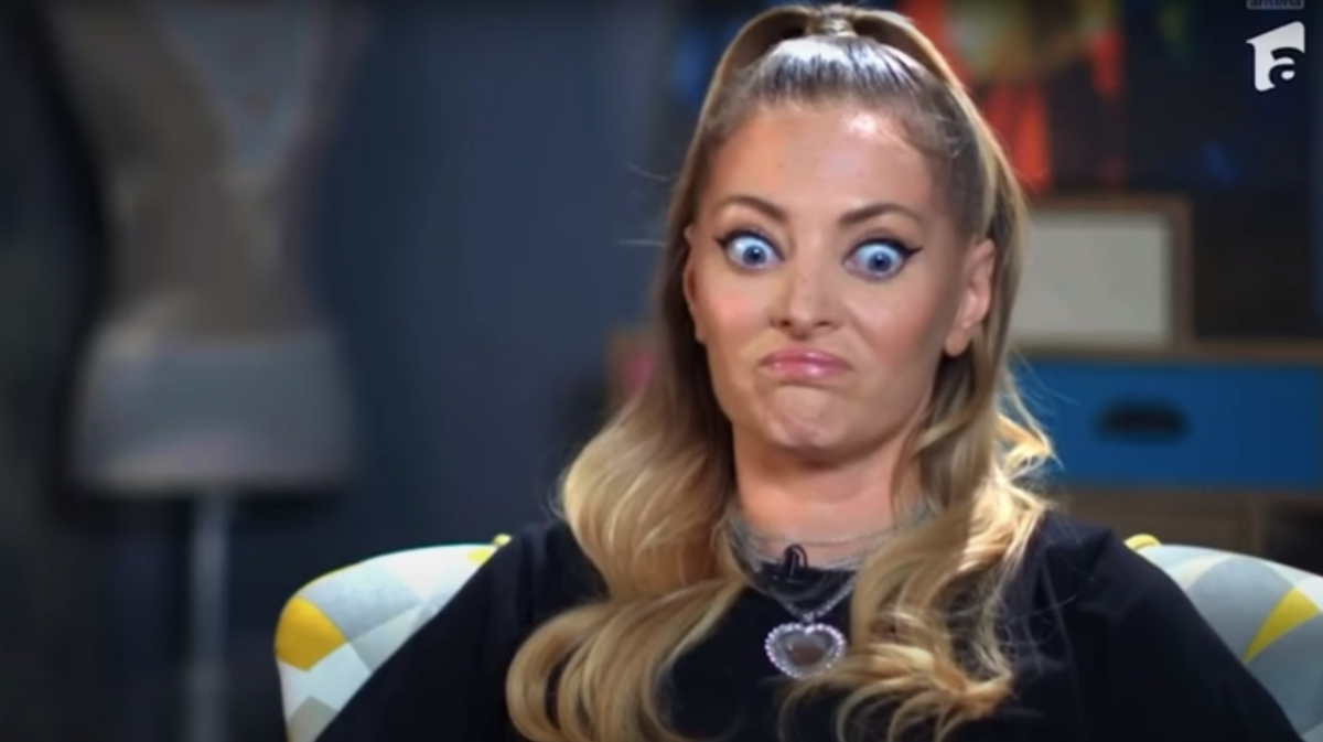 Imagine Stire Delia, gafă de zile mari la iUmor, de la Antena 1: „Mă dau afară! N-am nicio explicaţie” | 2review.ro