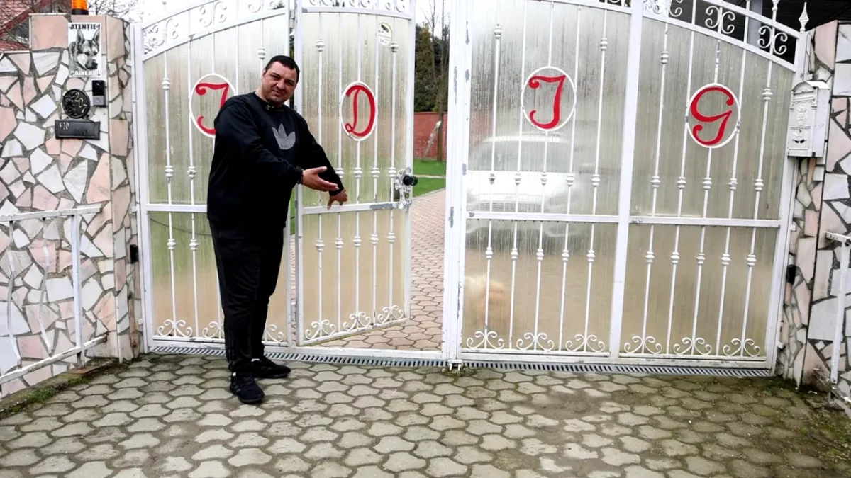 Imagine Stire „Fiara” Ionel Ganea trăiește la poalele munților, departe de agitația din fotbal: „Îi mulțumesc lui Dumnezeu” | 2review.ro