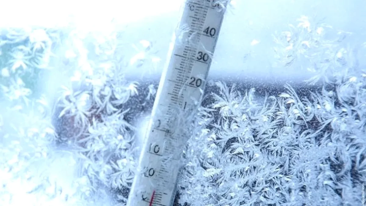 Noi vești proaste din partea meteorologilor! Au fost emise mai multe coduri galbene și portocalii de ninsori și viscol  