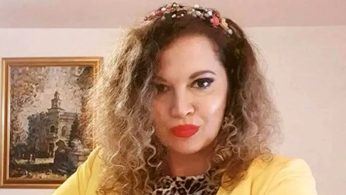 Imagine Stire Oana Lis a ajuns de urgență la spital! Blondina a fost infectată pentru a doua oară cu COVID-19: „A fost un șoc pentru mine”  | 2review.ro