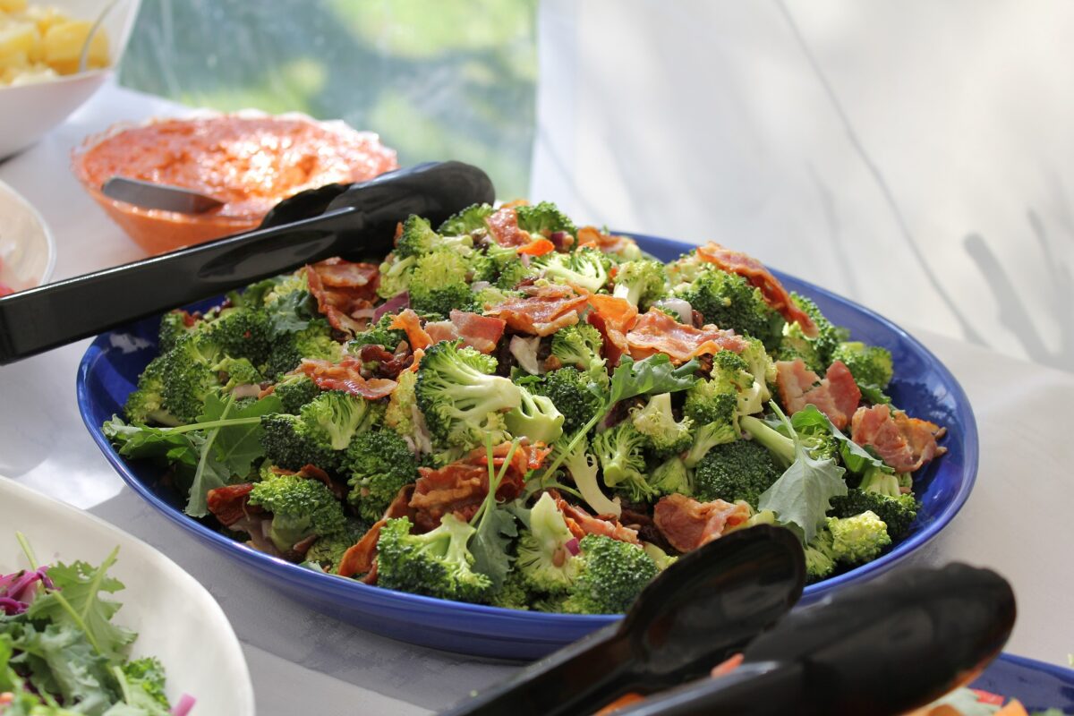 Broccoli cu usturoi la tigaie. Rețeta magică prin care cucerești pe oricine îți calcă pragul