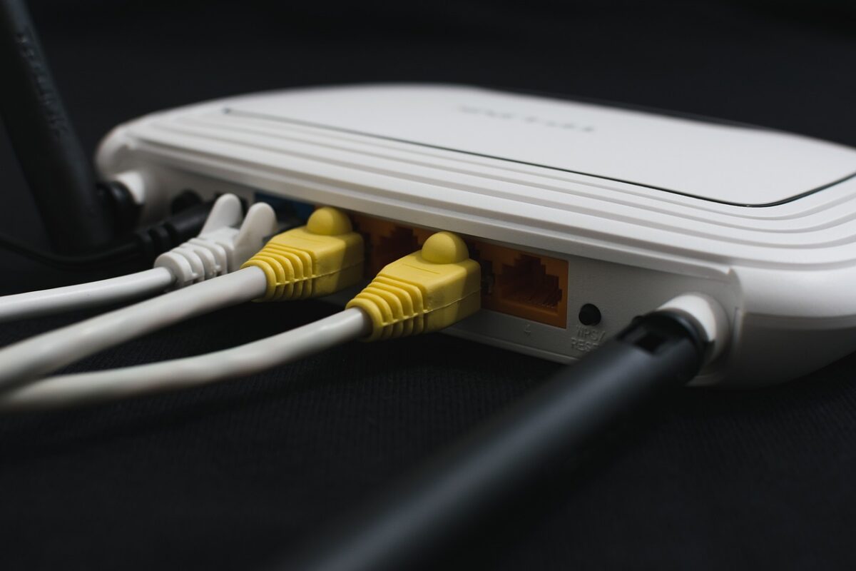De câte ori pe lună trebuie să oprești routerul wi-fi. Trucul pentru a avea conexiune mai rapidă