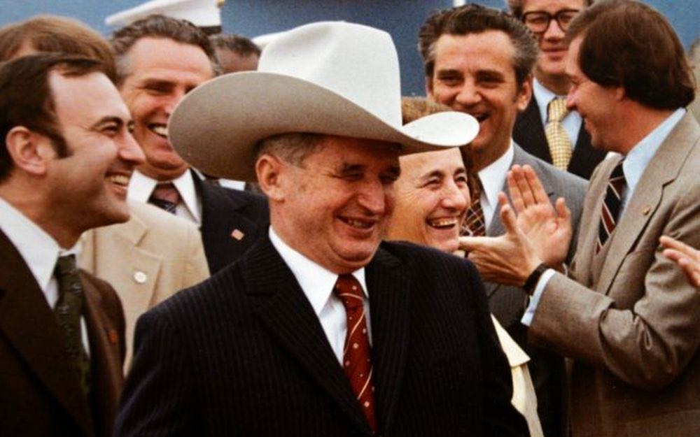 Bărbatul pentru care Nicolae Ceaușescu a făcut o pasiune homoerotică! Dezvăluire explozivă despre fostul președinte al României