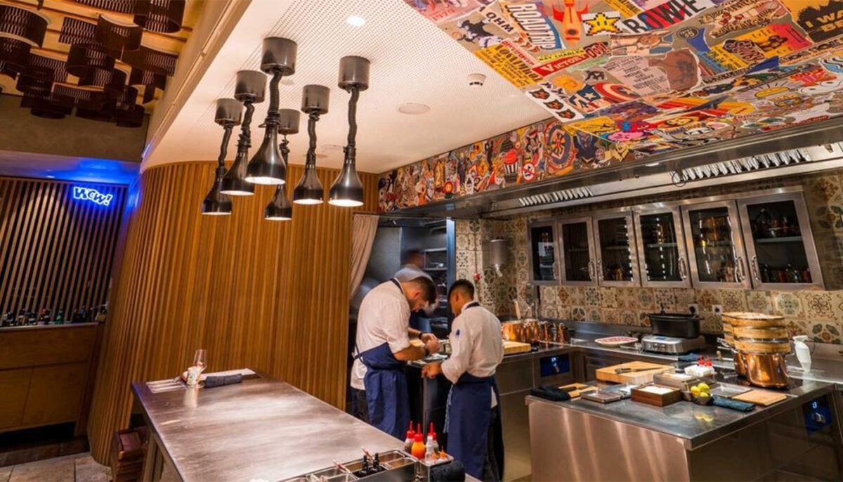 De necrezut! Cum a fost pedepsit un client, după ce a rezervat o masă într-un restaurant de fițe, dar nu s-a prezentat