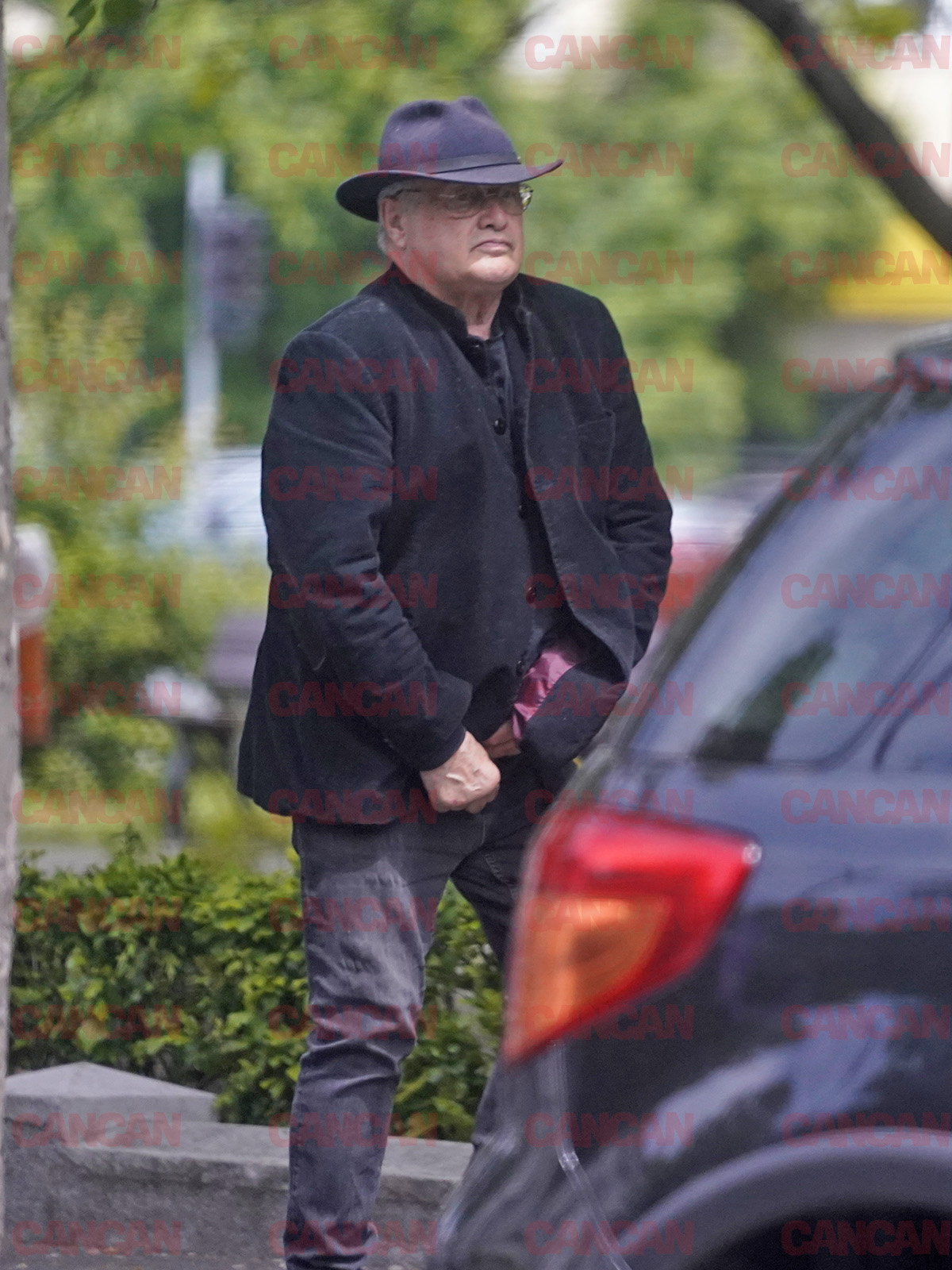 Mircea Dinescu, probleme cu mâncărimile