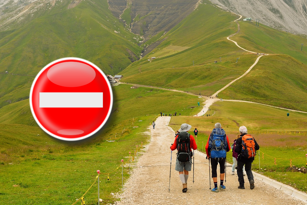 Amenzi de până la 3000 de lei pentru cei care nu respectă legea! Este total interzis să faci asta în pădure sau pe traseele turistice