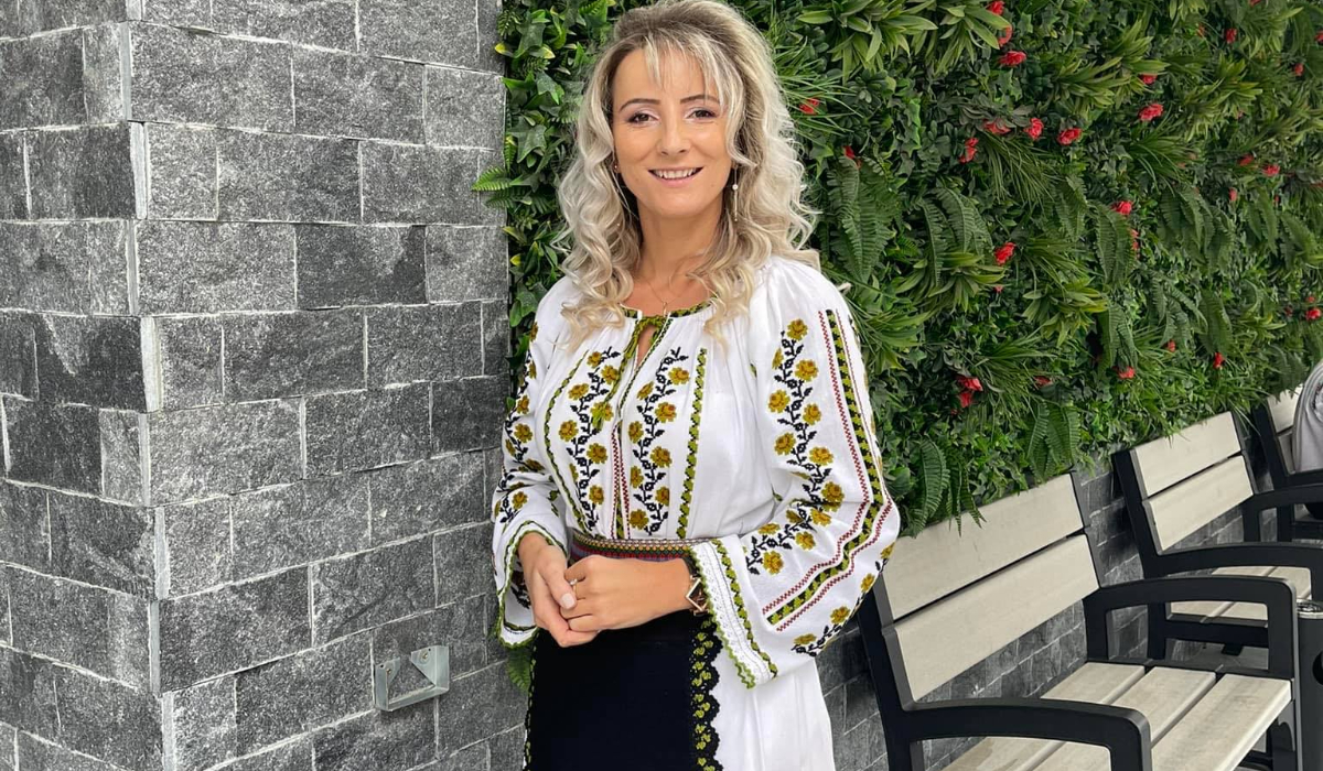 Imagine Stire Flory Bulz a trăit un calvar din cauza soțului agresiv. I-a interzis să cânte ani la rând: „Mi-a dat o palmă, două” | 2review.ro