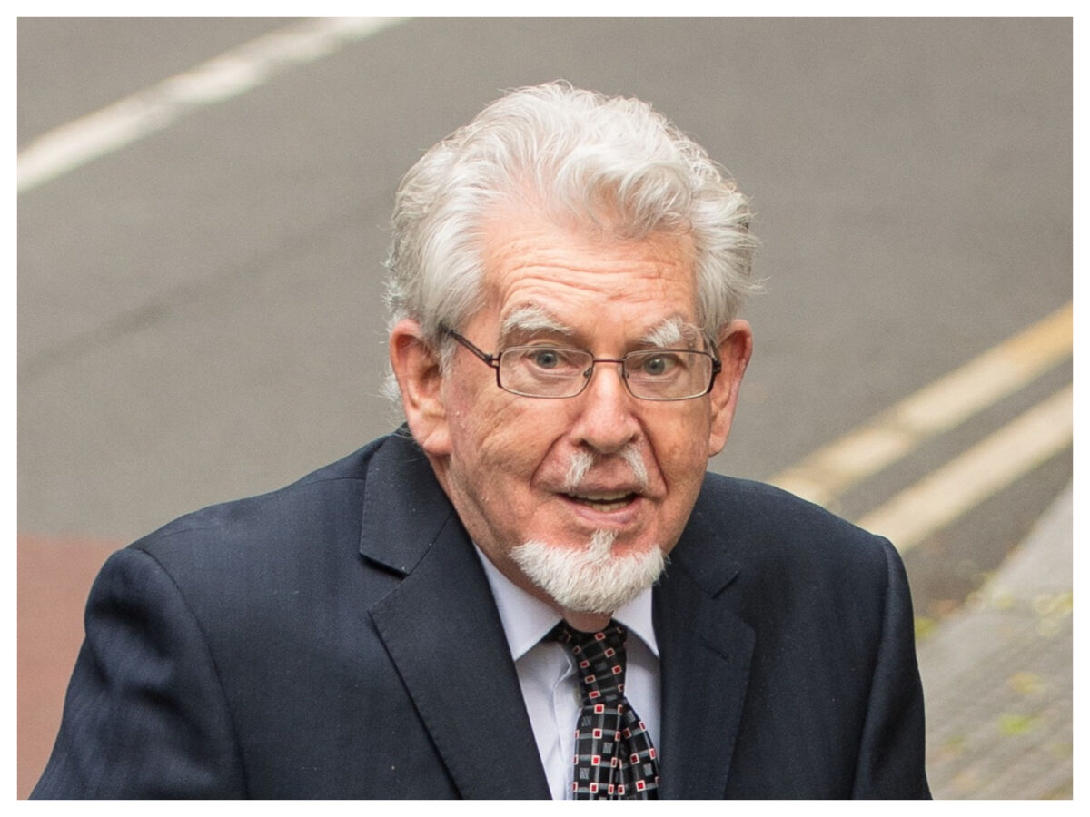 Doliu în lumea televiziunii! Rolf Harris, fostul prezentator al BBC, a murit