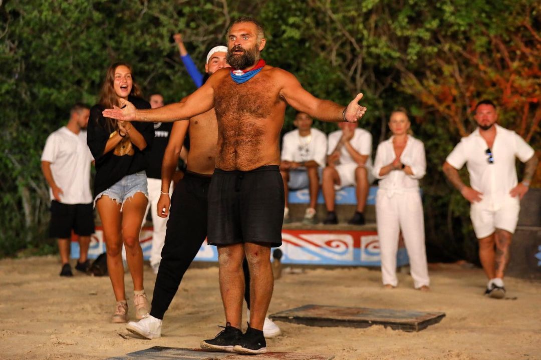 Imagine Stire Scandal la Survivor România, de la Pro TV! „Şi-au bătut joc de voturile noastre” | 2review.ro