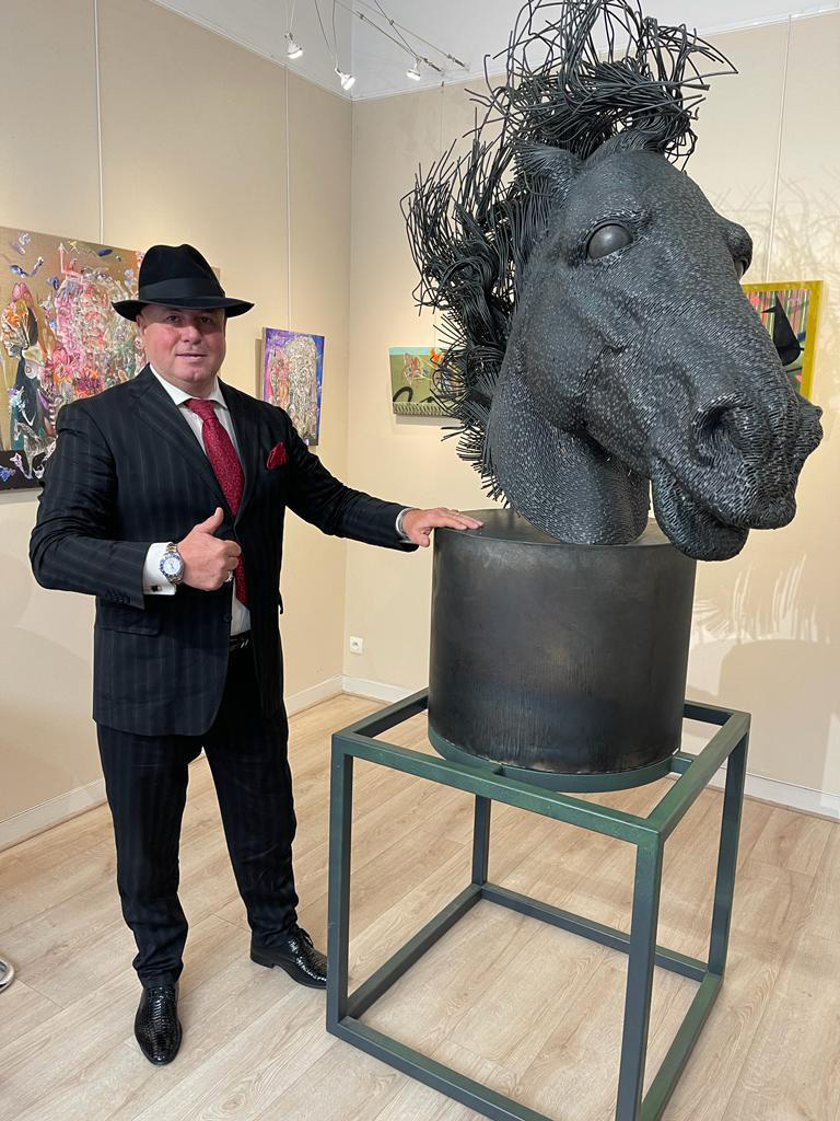 Adrian Marțian, un milionar excentric