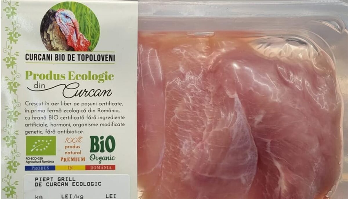 Nu e o eroare! Câți lei a dat un român pe o caserolă cu piept de curcan ecologic