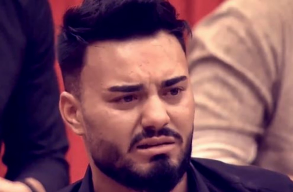 Imagine Stire Mama lui Jador, ridicată de jandarmi și polițiști! Ce a pățit din cauza fiului ei: „Miercuri trebuie să merg să dau declarații” | 2review.ro