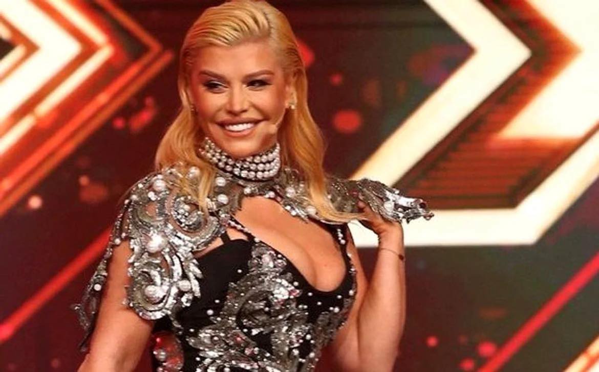 Imagine Stire Mutare șoc făcută de Antena 1 în cazul Loredanei Groza. Anunțul a devenit oficial și cântăreața se întoarce pe micul ecran | 2review.ro