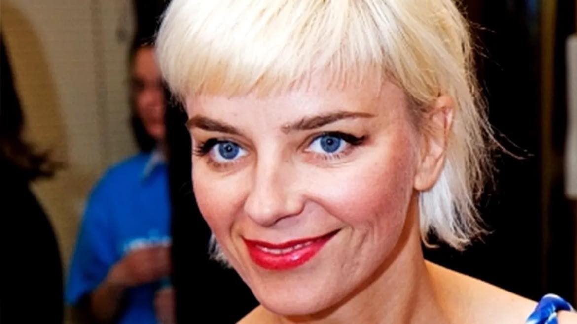 Imagine Stire Suferința cruntă pe care Gianina Corondan a reușit să o țină ascunsă: „Așa mi-a fost mie soarta”. Fosta vedetă Pro Tv și TVR a recunoscut că și-ar fi dorit copii | 2review.ro