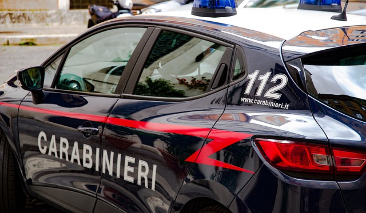 60 de români s-au bătut cu săbii și cuțite la Milano din cauza unui loc de parcare. Au intervenit și trupele speciale italiene