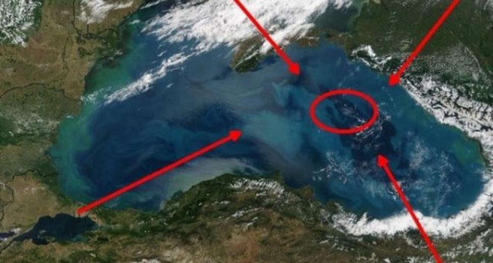 Ce s-a observat în Marea Neagră, chiar în partea litoralului românesc. Unii specialiști cred că e dovada că planeta a fost acoperită de ape
