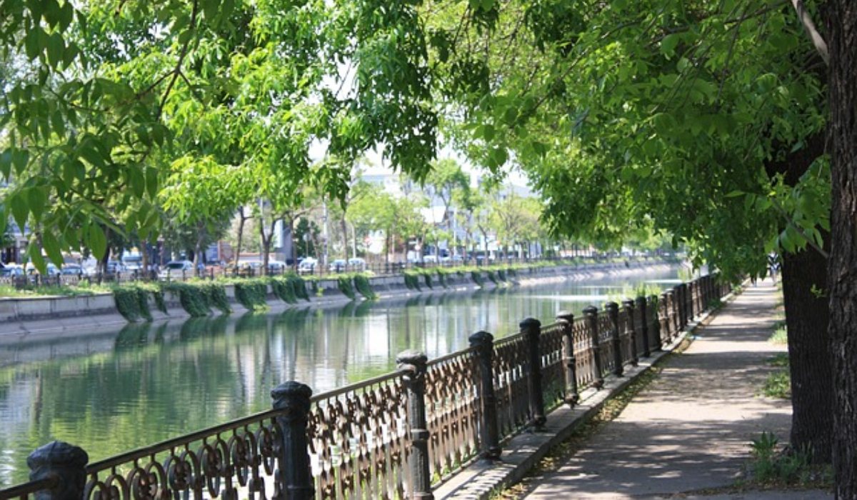 Alertă meteo emisă pentru ziua de vineri. Zi inconfortabilă pentru o mare parte din români