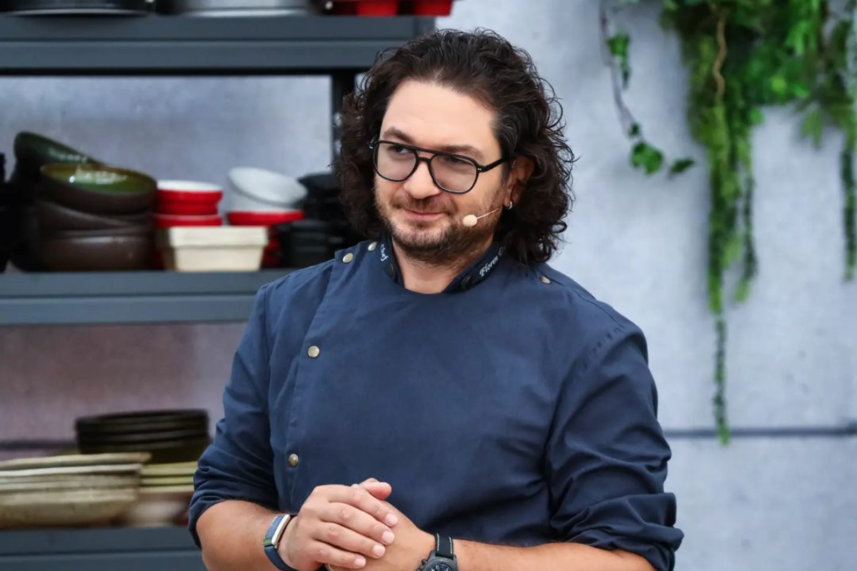 Imagine Stire Florin Dumitrescu, mesaj impresionant chiar înainte de marea finală Chefi la Cuțite! Ce a transmis juratul: „Pentru prima dată…” | 2review.ro