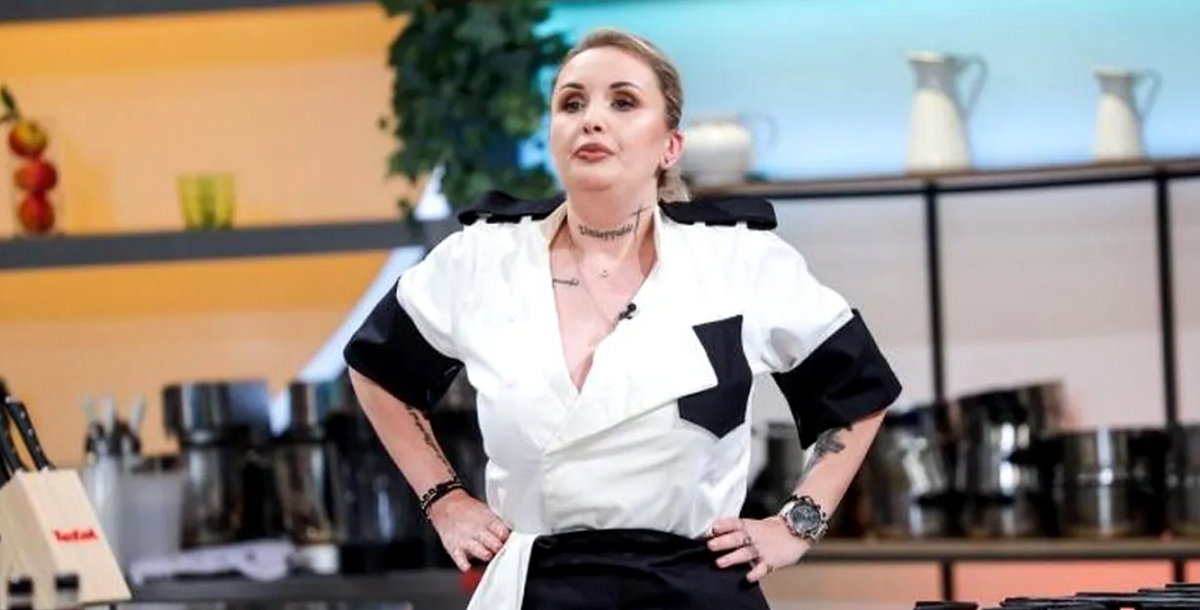 Imagine Stire De necrezut! Cât încasează Anica, concurenta lui Cătălin Scărlătescu de la Chefi la cuţite, din job-ul de şefă a menajerelor! Suma e uluitoare | 2review.ro
