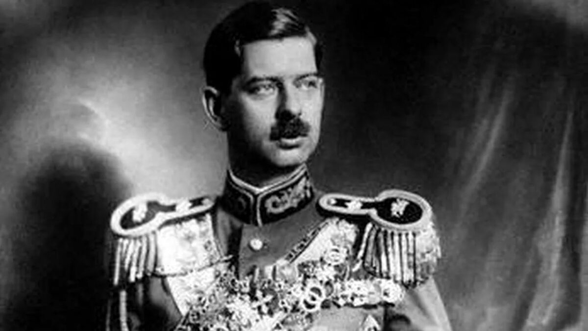 Imagine Stire Amanta secretă a regelui României. Prima mare dragoste a lui Carol al II-lea a fost buna prietenă a surorii monarhului | 2review.ro