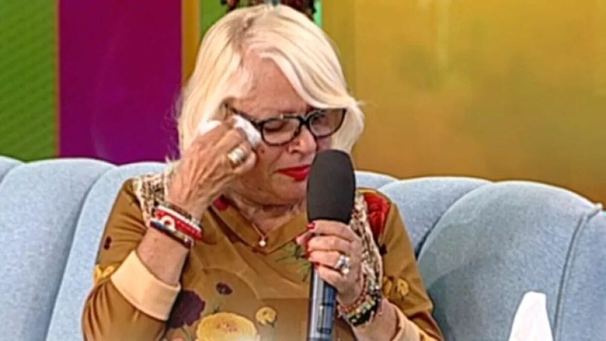 Imagine Stire Nu a iertat-o niciodată pe Mirabela Dauer. Faimoasa cântăreață și-a epuizat toate căile împăcare cu cea mai importantă persoană din viața sa | 2review.ro