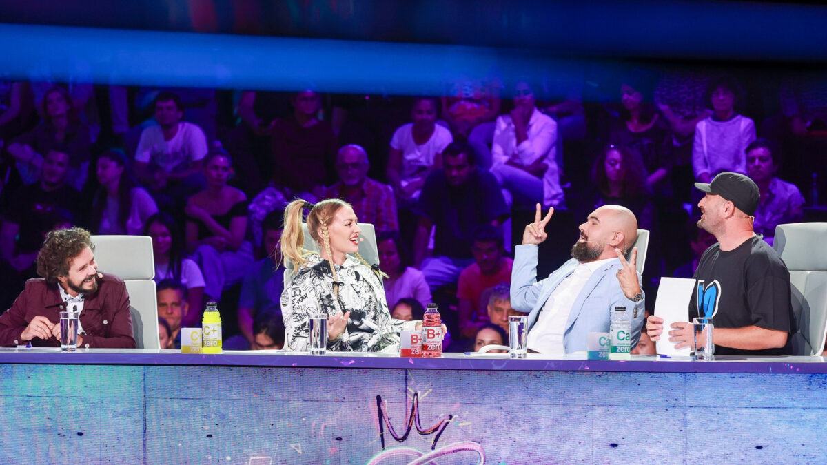 Imagine Stire Câți bani încasează spectatorii de la iUmor pentru 12 ore pe platou. Antena 1 n-a vrut să acorde mai mult buget pentru public | 2review.ro