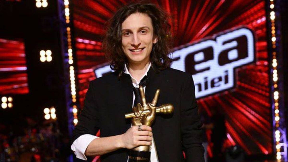 Imagine Stire Ce a făcut Tiberiu Albu după ce a câștigat Vocea României. Au trecut 9 ani de când a luat banii de la PRO TV | 2review.ro