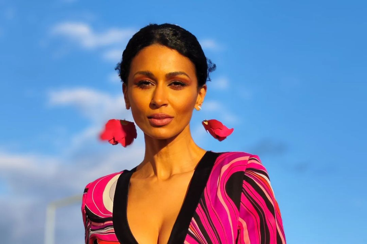 Imagine Stire Majda Aboulumosha, protagonista unui accident rutier! Cum a reușit vedeta să își avarieze mașina: „Eu mergeam regulamentar” | 2review.ro