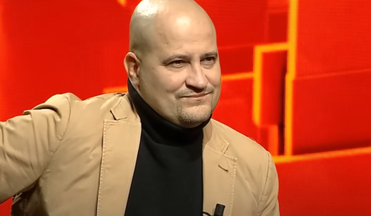 Imagine Stire Cronica Cârcotașilor și Șerban Huidu, la Antena 1! Pare un scenariu SF, dar celebrul prezentator a primit o ofertă fabuloasă de la trustul familiei Voiculescu | 2review.ro