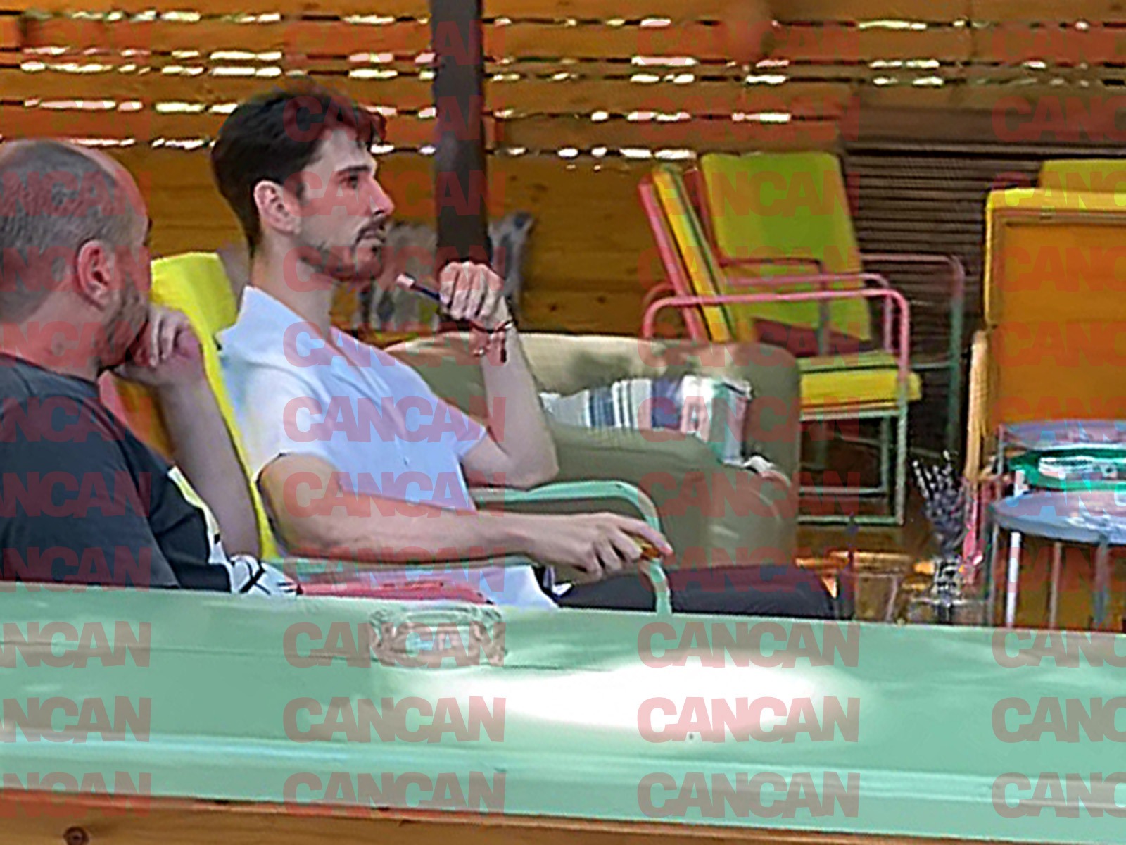 Anghel Damian, alături de amicii lui