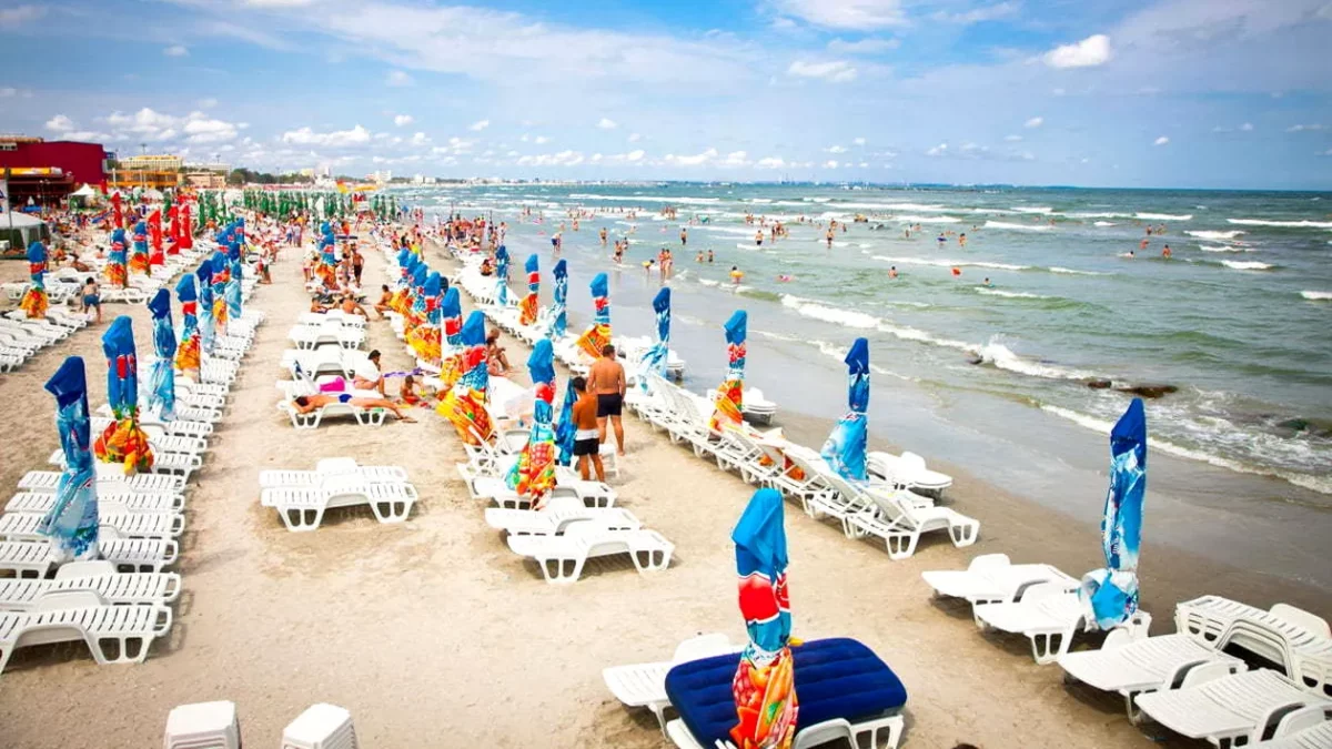 Până la 2 ani de închisoare pentru acest gest pe plajă. Puțini turiști știu că este strict interzis