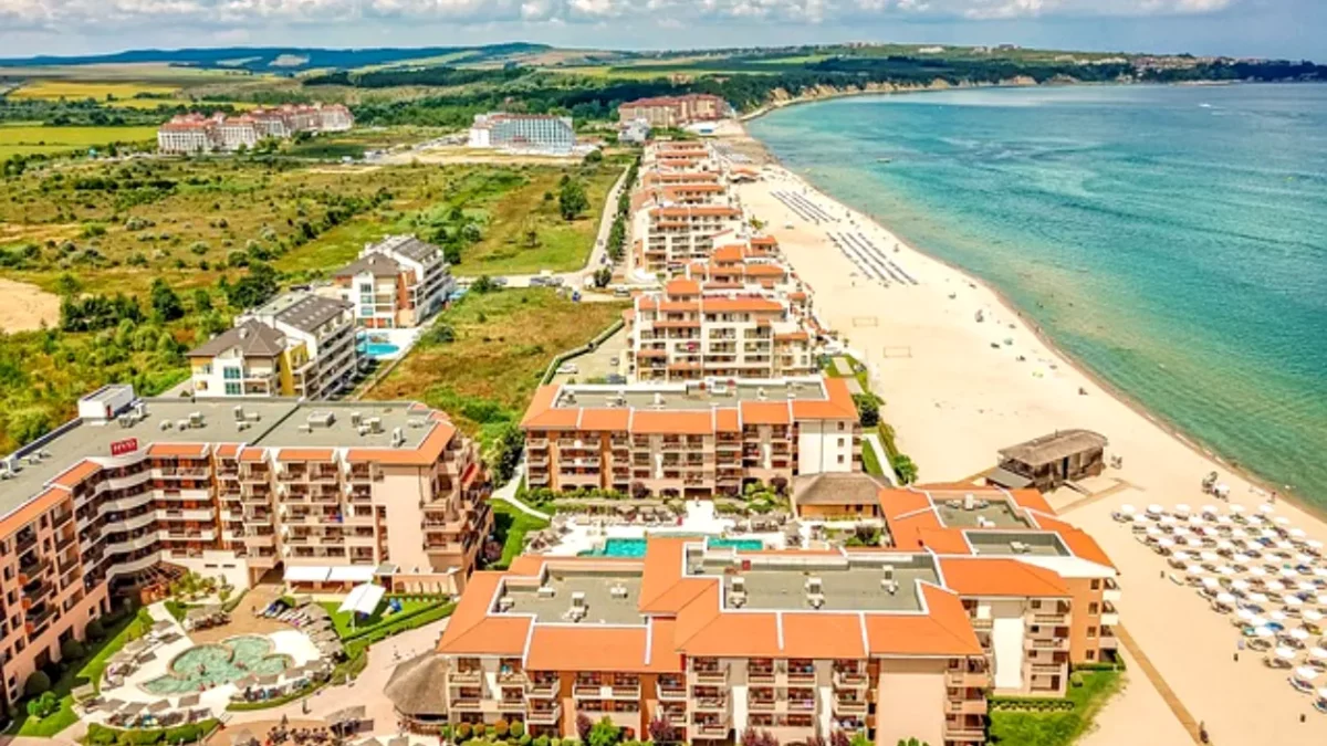 Imagine Stire Vacanță de groază pentru o familie din București! Coșmarul dintr-un hotel de 5 stele din Bulgaria: „Ne-au dat afară noaptea” | 2review.ro