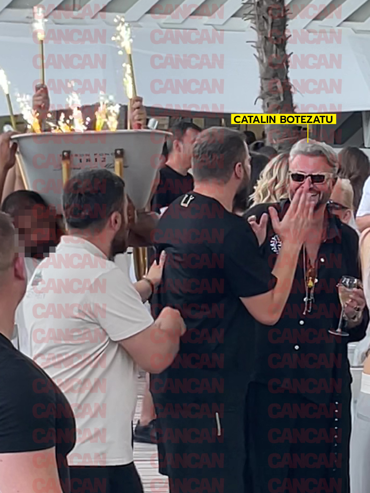 Cătălin Botezatu, cu zâmbetul pe buze