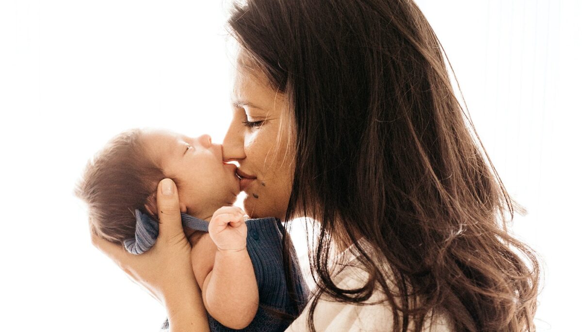 Imagine Stire Râzi cu lacrimi! Ce prenume i-a pus o mamă băiatului ei. A vrut să fie cel mai masculin nume din istorie | 2review.ro