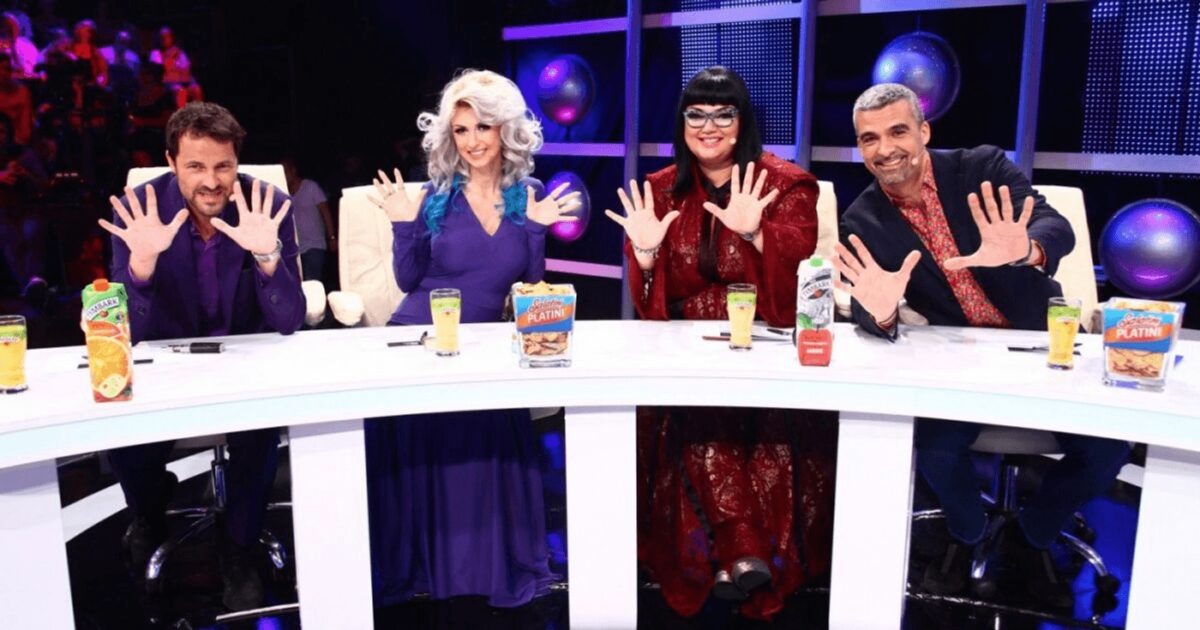 Imagine Stire Vedeta a plecat din juriul „Te cunosc de undeva”! Cum s-a produs cea mai neașteptată schimbare a show-ului difuzat de Antena 1 | 2review.ro