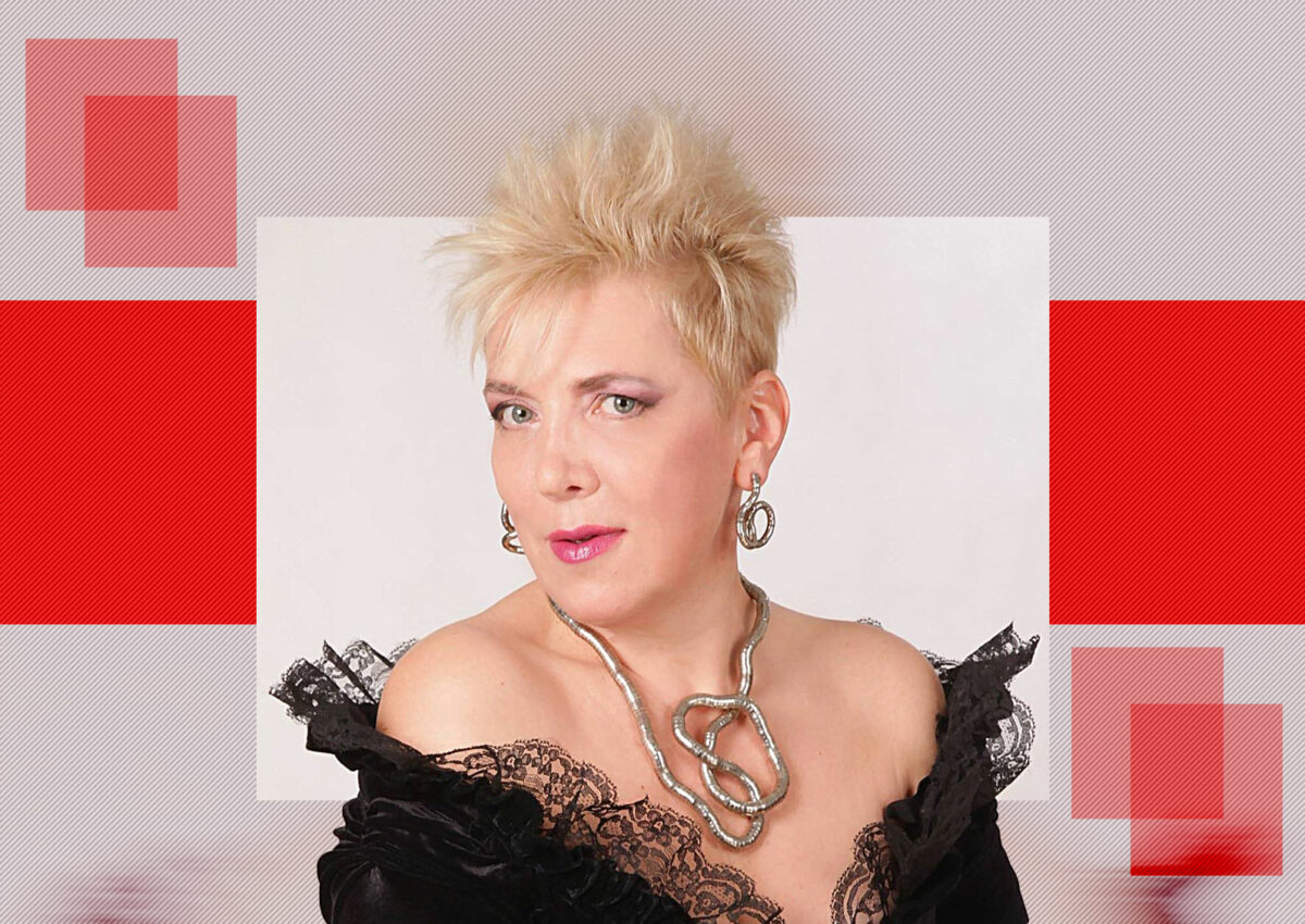 Imagine Stire Silvia Dumitrescu, interviu de colecție pentru CANCAN:RO: ce o obligau comuniștii să facă, ce artistă a dezamăgit-o, pentru ce se pregătește acum, de ce vrea să meargă desculță prin iarbă și… ”Acolo mă dădeam în stambă!” | 2review.ro