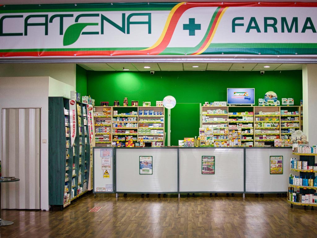 Cine deține, de fapt, farmaciile Catena din România. Este una dintre cele mai bogate persoane din România și apare foarte rar în public