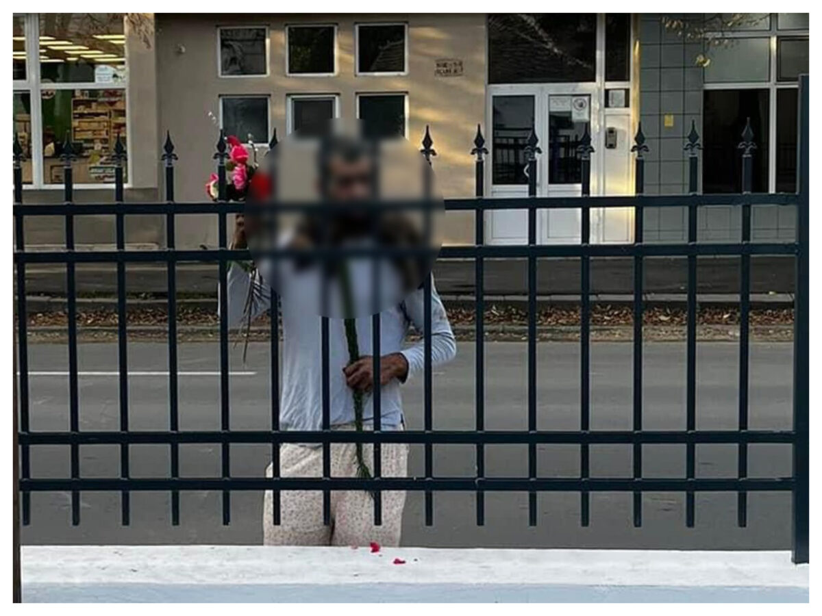 Scene de groază la spitalul județean din Arad. A omorât pisica instituției și s-a plimbat cu ea de gât, în timp ce înjura trecătorii