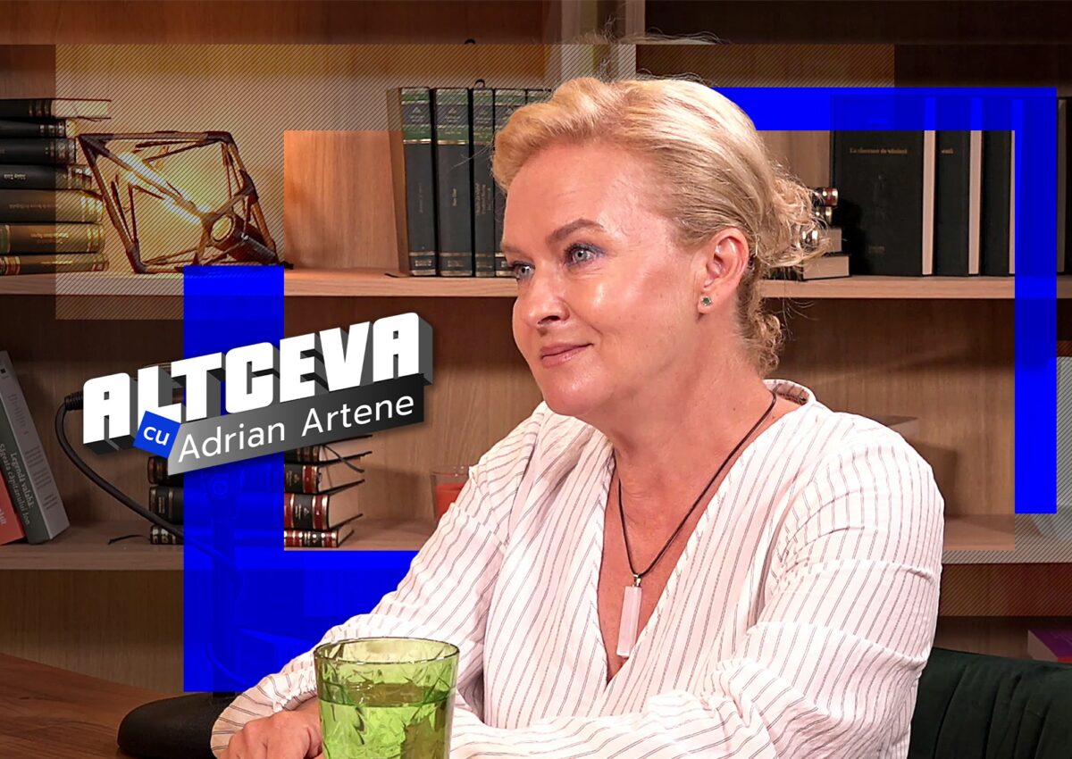 Imagine Stire Mona Nicolici, cu ochii înlăcrimați când vine vorba despre prețul plătit pentru faimă: Fosta prezentatoare TV și-a pierdut căsnicia și… | 2review.ro
