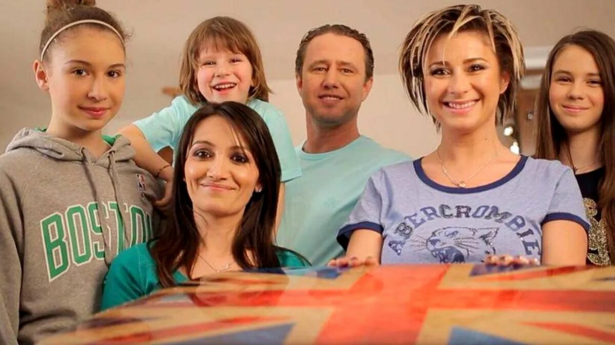 Imagine Stire Unde a dispărut bona Nuți, faimoasa angajată a familiei Prodan-Reghecampf. Tânăra s-a săturat să mai fie în lumina reflectoarelor | 2review.ro