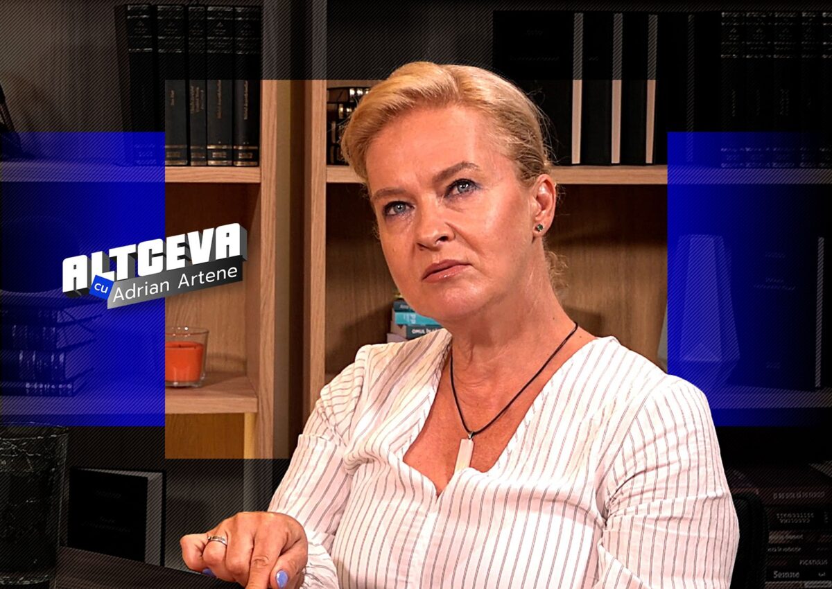 Imagine Stire Ofertă pentru Mona Nicolici, ex-Antena 1, de a reveni în televiziune. Fosta știristă a recunoscut că a primit o propunere | 2review.ro