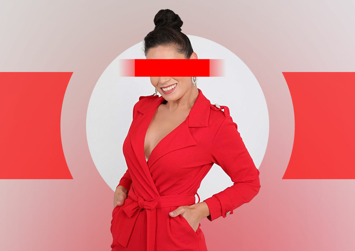 Imagine Stire Sexy-folclorista a dat la Medicină pentru a fugi din țară! A luat decizia după dramele petrecute în familia ei: mama, tatăl, fratele și mătușa au… | 2review.ro