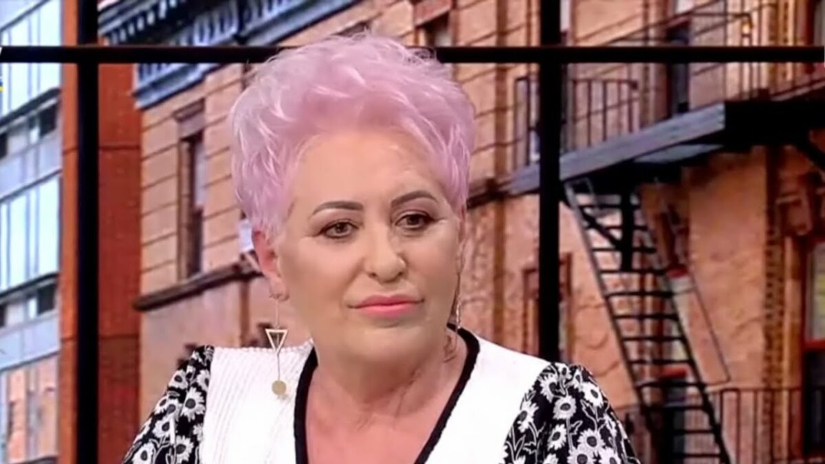 Imagine Stire Faimoasa Lidia Fecioru a plecat de acasă după ce și-a prins soțul cu altă femeie. Prin ce momente grele a trecut bioenergoterapeuta | 2review.ro