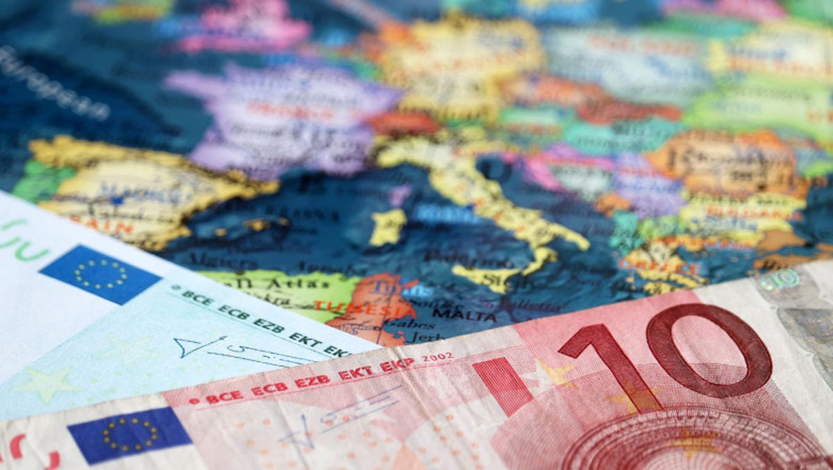 Taxă impusă de UE pentru România și restul țărilor care fac parte din uniune. Cât trebuie să plătească un cetățean pentru viză