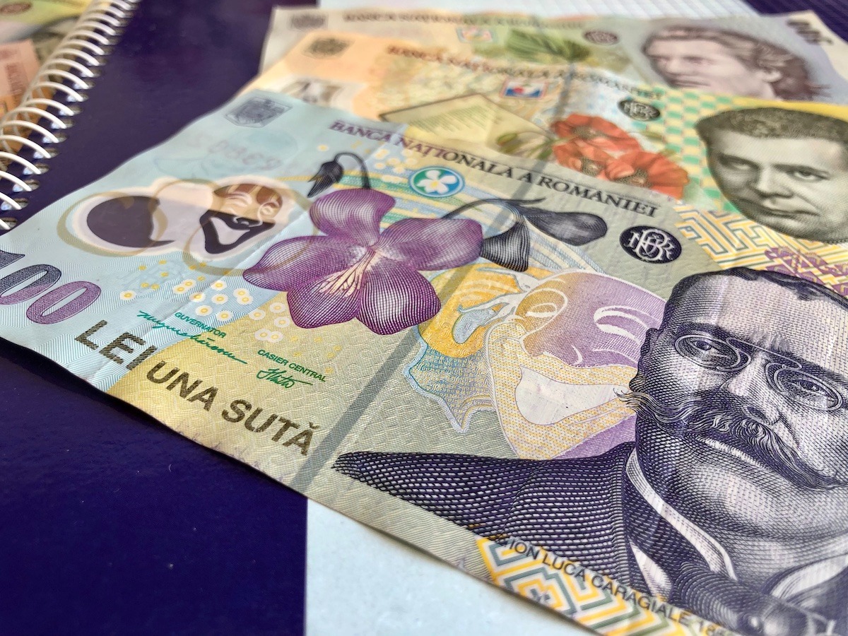 Imagine Stire Escrocheria care vă lasă fără bani în cont se numește IBAN Swap. Nu vă lăsați păcăliți și sunați la poliție | 2review.ro