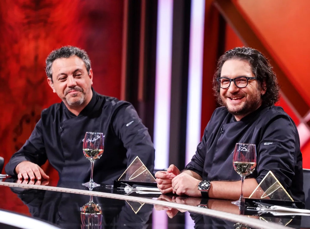 Imagine Stire Câți ani are, de fapt, chef Sorin Bontea. Diferența de vârstă dintre el și Florin Dumitrescu este majoră | 2review.ro